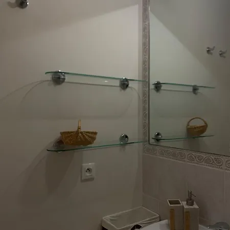 Beautiful Very Close To The Sea Apartment *
