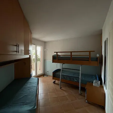 Beautiful Very Close To The Sea Apartment