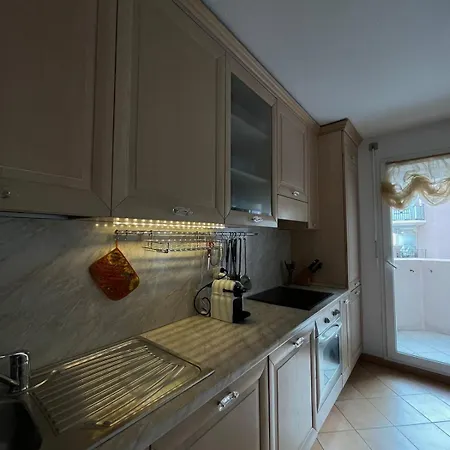 Apartment Beautiful Very Close To The Sea Roquebrune-Cap-Martin